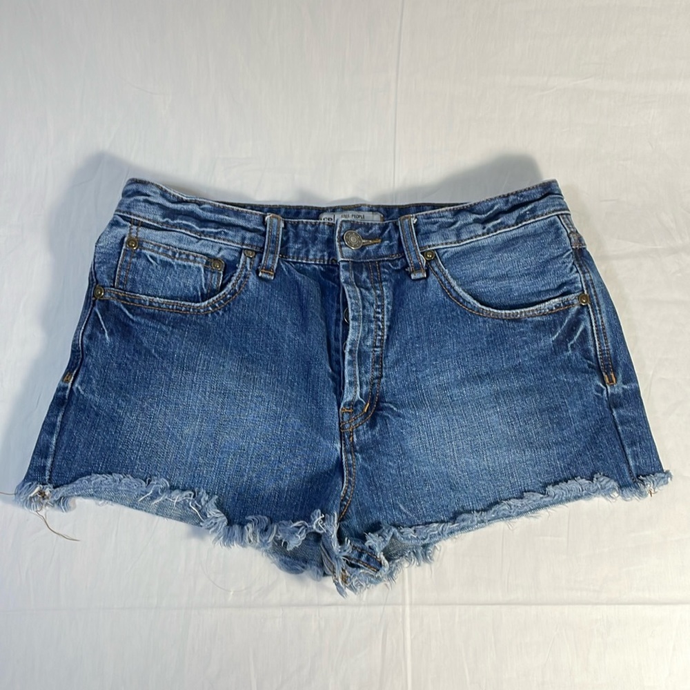 Free People Cutoff Denim Jean Shorts Button Fly Medium Wash Fringe